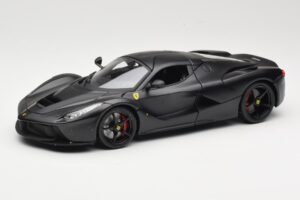 Ferrari LaFerrari F150 Matte Black Bburago 1:18 18-16901BK Métal