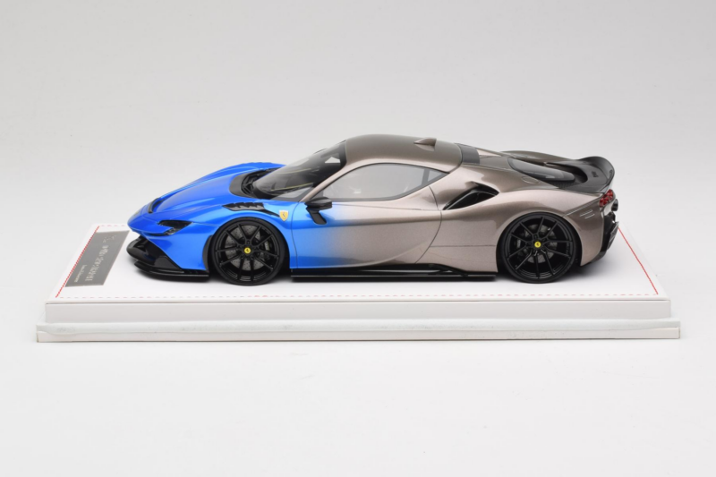 Ferrari SF90 Novitec Blue Grey Metallic IVY Merit 1:18 REMC029 Résine