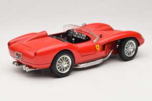 Ferrari 250 Testa Rossa Rouge Bburago 1:18 3007-P2 Métal — image 3 sur 8