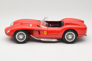 Ferrari 250 Testa Rossa Rouge Bburago 1:18 3007-P2 Métal — image 4 sur 8