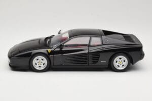 Ferrari Testarossa Noir Kyosho 1:18 08425BK Métal — image 4 sur 8