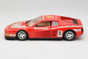 Ferrari Testarossa Brummel #5 Rouge 1984 Bburago 1:18 3004-P1 Métal — image 4 sur 8