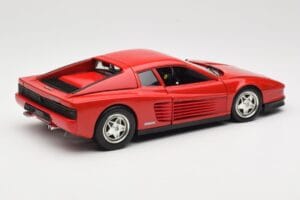 Ferrari Testarossa Rouge Hot Wheels 1:18 23918 Métal — image 3 sur 8