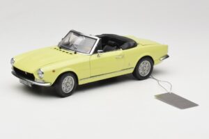 Fiat 124 Spider BS1 Jaune Sun Star 1:18 4921 Métal