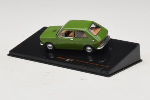 Fiat 127 Vert IXO 1:43 CLC607N Métal — image 3 sur 4