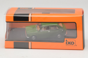 Fiat 127 Vert IXO 1:43 CLC607N Métal — image 4 sur 4