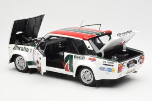 Fiat 131 Abarth #3 M. Alen / I. Kivimaki Winner Rally 1000 Lakes 1980 Kyosho 1:18 08376H Métal — image 5 sur 8