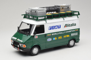 Fiat 242 Alitalia Rally Team Assistance With Trailer 1978 IXO 1:18 18CMC027WX Métal — image 2 sur 7