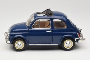 Fiat 500 L Bleu Bburago 1:18 3327 Métal — image 4 sur 8