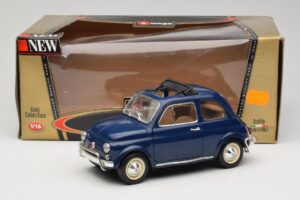 Fiat 500 L Bleu Bburago 1:18 3327 Métal — image 8 sur 8