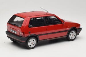 Fiat Uno Turbo IE Rosso Racing Otto 1:18 OT487 Résine — image 2 sur 6
