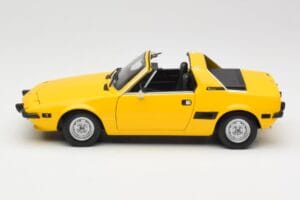 Fiat X1/9 Jaune Minichamps 1:18 100121664 Métal — image 4 sur 8