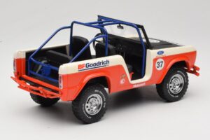 Ford Bronco Baja #37 1966 GreenLight 1:18 19037 Métal — image 2 sur 6
