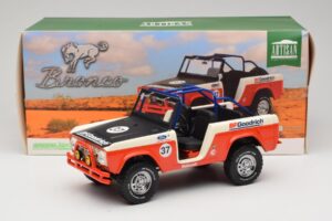 Ford Bronco Baja #37 1966 GreenLight 1:18 19037 Métal — image 6 sur 6
