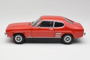 Ford Capri Mk1 1700 GT Rouge Minichamps 1:18 180089001 Métal — image 4 sur 8