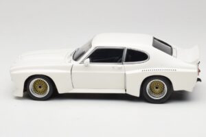 Ford Capri Mk1 RS 3100 Blanc Minichamps 1:18 183748003-R1 Métal — image 4 sur 8