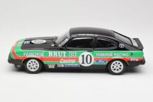 Ford Capri Mk2 3.0S #10 W. Graham Fabergé Racing 2nd Place Oulton Park BSCC 1979 Minichamps 1:18 155798610 Métal — image 3 sur 6