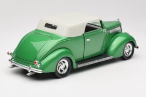Ford Cabriolet Vert Road Signature 1:18 92239 Métal — image 3 sur 8