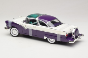 Ford Crown Victoria Blanc Violet Road Signature 1:18 92138-P1 Métal — image 5 sur 6