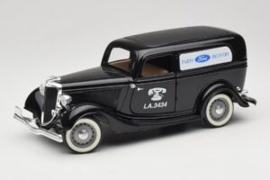 Ford Delivery Truck Ford Parts Noir Solido 1:18 8417 Métal