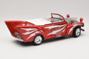 Ford De Luxe Cabriolet Greased Lightning Rouge Joyride 1:18 33544 Métal — image 2 sur 5