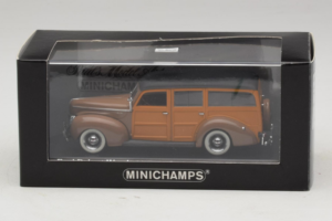 Ford DeLuxe Woody Break Brun Minichamps 1:43 400082111 Métal — image 4 sur 4