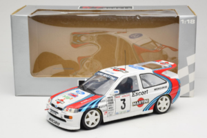 Ford Escort RS Cosworth Martini #3 1000 Miglia 1995 UT Models 1:18 39550 Métal — image 8 sur 8