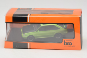 Ford Escort Mk4 XR3i Vert IXO 1:43 CLC584N Métal — image 4 sur 4