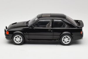 Ford Escort Mk4 RS Turbo S2 Noir MCG 1:18 MCG18546 Métal — image 3 sur 6