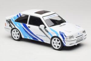 Ford Escort Mk4 RS Turbo S2 Blanc Avec Décor MCG 1:18 MCG18547R Métal — image 4 sur 6