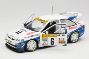 Ford Escort RS Cosworth Mobil 1 #6 F. Delecour / D. Grataloup Rally Monte Carlo Winner 1994 UT Models 1:18 180948106 Métal — image 2 sur 8