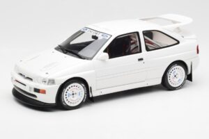 Ford Escort RS Cosworth Group A Blanc Otto 1:18 OT1025 Résine