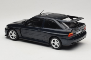 Ford Escort RS Cosworth Mallard Green Metallic Norev 1:18 182790 Métal — image 5 sur 6