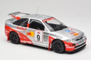 Ford Escort RS Cosworth #9 A. Vatanen Rally Acropolis 1994 IXO 1:18 18RMC108 Métal — image 4 sur 6