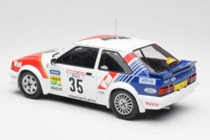 Ford Escort RS Turbo #35 AcD STH Hunsruck Rally 1985 MCG 1:18 MCG18422 Métal — image 5 sur 6