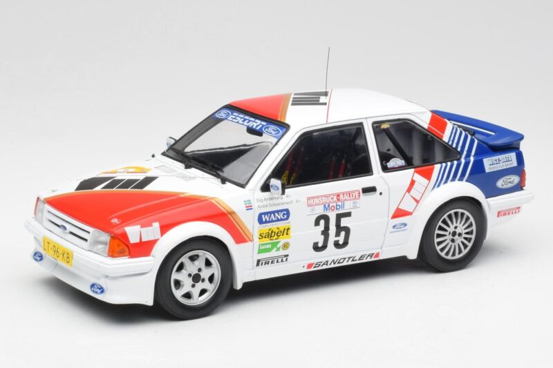 Ford Escort RS Turbo #35 AcD STH Hunsruck Rally 1985 MCG 1:18 MCG18422 Métal