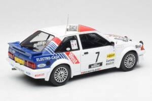 Ford Escort RS Turbo #7 Lotto Haspengouw Rally 1985 MCG 1:18 MCG18421 Métal — image 2 sur 6