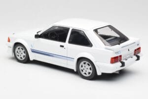 Ford Escort RS Turbo Blanc MCG 1:18 MCG18419 Métal — image 5 sur 6