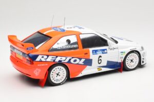 Ford Escort WRC #6 A. Schwarz / M. Giraudet Acropolis Rally 1997 IXO 1:18 18RMC172B Métal — image 2 sur 6