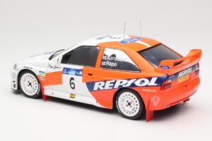 Ford Escort WRC #6 A. Schwarz / M. Giraudet Acropolis Rally 1997 IXO 1:18 18RMC172B Métal — image 5 sur 6