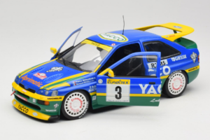 Ford Escort #3 Yacoo P. Bernardini / B. Occelli Rally Monte Carlo 1996 Winner UT Models 1:18 180968203 Métal — image 2 sur 8