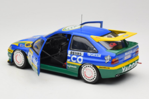 Ford Escort #3 Yacoo P. Bernardini / B. Occelli Rally Monte Carlo 1996 Winner UT Models 1:18 180968203 Métal — image 5 sur 8