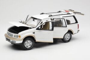 Ford Expedition Eddie Bauer Blanc UT Models 1:18 22712 Métal — image 2 sur 8