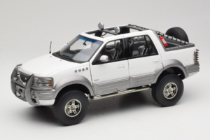 Ford Expedition Himalaya White AUTOart 1:18 72781 Métal