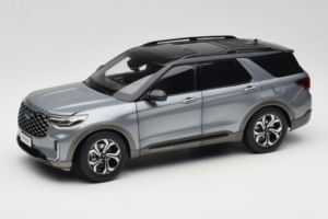 Ford Explorer Gris OEM 1:18 FORD2020 Métal
