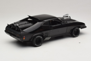 Ford Falcon XB Interceptor Mad Max 2 The Road Warrior AUTOart 1:18 72745 Métal — image 3 sur 8