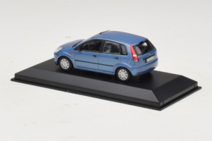 Ford Fiesta Mk5 4-Door Bleu Clair Minichamps 1:43 FIESTA002 Métal — image 3 sur 4