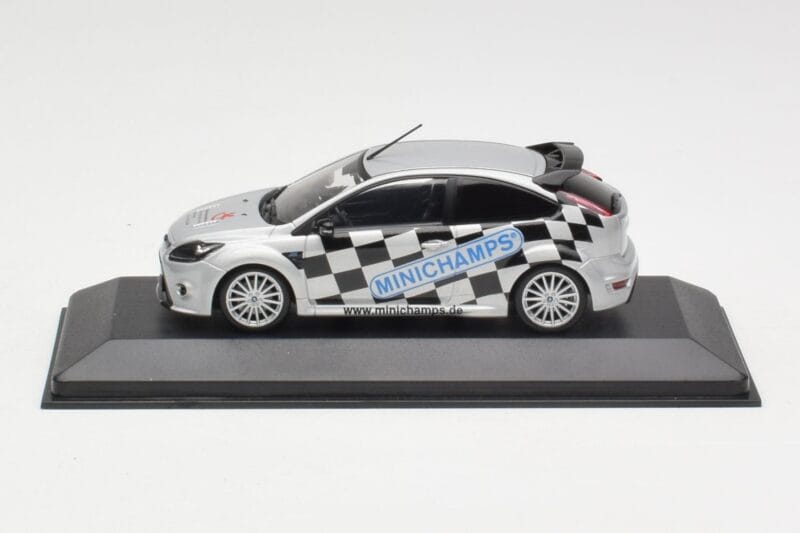Ford Focus RS Mk2 Toy Fair Nuremberg 2010 Minichamps 1:43 403088105 Métal