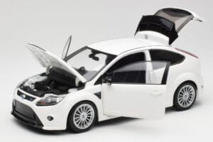 Ford Focus RS Mk2 Blanc Minichamps 1:18 100080002 Métal — image 2 sur 8