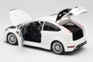 Ford Focus RS Mk2 Blanc Minichamps 1:18 100080002 Métal — image 5 sur 8